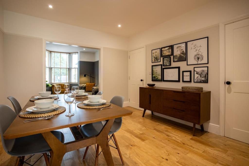 Hereford - Clifton Villa - Beautifully Presented House Located A Short Walk From City Centre - Sleeps 6 Guests - Perfect For Exploring Hereford - Hosted By Rentmyhouse Buitenkant foto