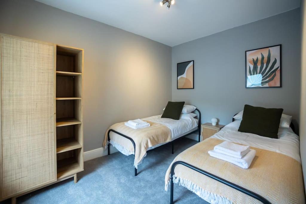 Hereford - Clifton Villa - Beautifully Presented House Located A Short Walk From City Centre - Sleeps 6 Guests - Perfect For Exploring Hereford - Hosted By Rentmyhouse Buitenkant foto