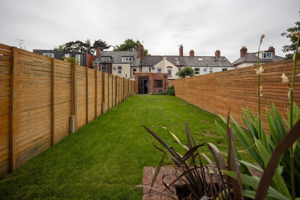 Hereford - Clifton Villa - Beautifully Presented House Located A Short Walk From City Centre - Sleeps 6 Guests - Perfect For Exploring Hereford - Hosted By Rentmyhouse Buitenkant foto